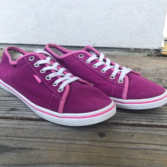 purple pink vans